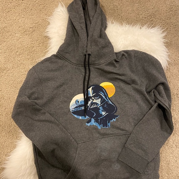 coach pullover hoodie